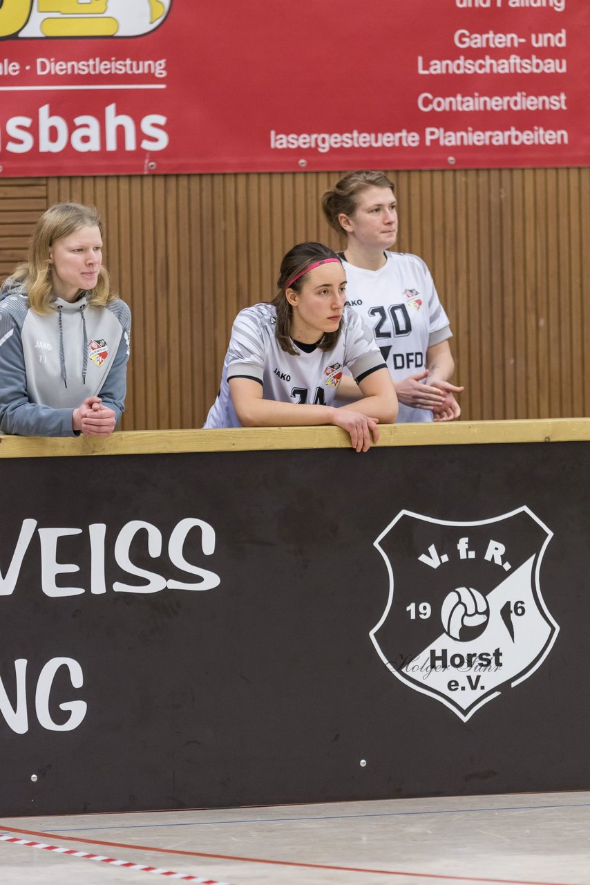Bild 144 - VR Bank Cup Horst